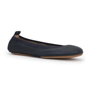 Yosi Samara Foldable Ballet Flat in Deep Navy Leather- Brand new never worn.